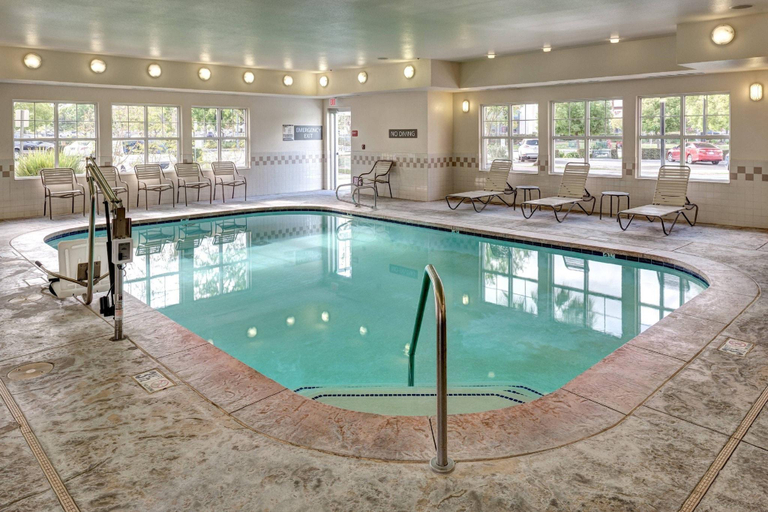 Sport & Beauty 3, Residence Inn San Bernardino, San Bernardino