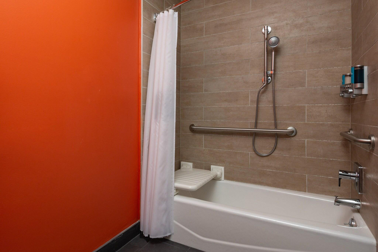 Bathroom 4, Aloft by Marriott Miami Aventura, Miami-Dade