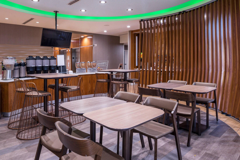 Food & Drinks 5, SpringHill Suites Temecula Valley Wine Country, Riverside