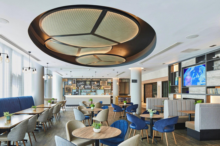 Food & Drinks 5, Residence Inn London Kensington, London