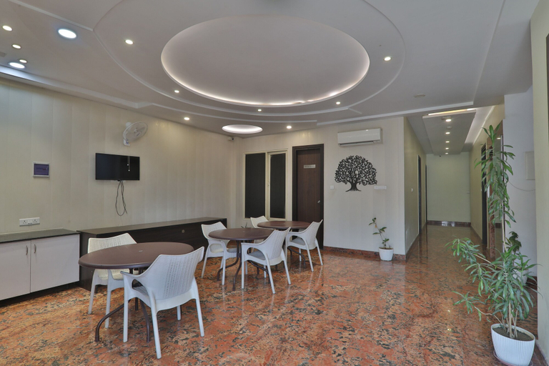 Food & Drinks 3, Hotel Aarya, Lucknow