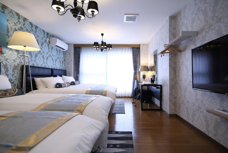 Bedroom 10