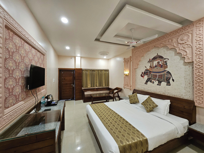Bedroom 3, The Mewar Palace and Resort, Shivpuri