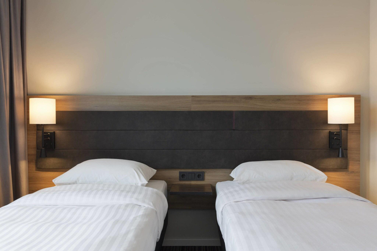 Bedroom 4, MOXY Stuttgart Airport/Messe, Esslingen