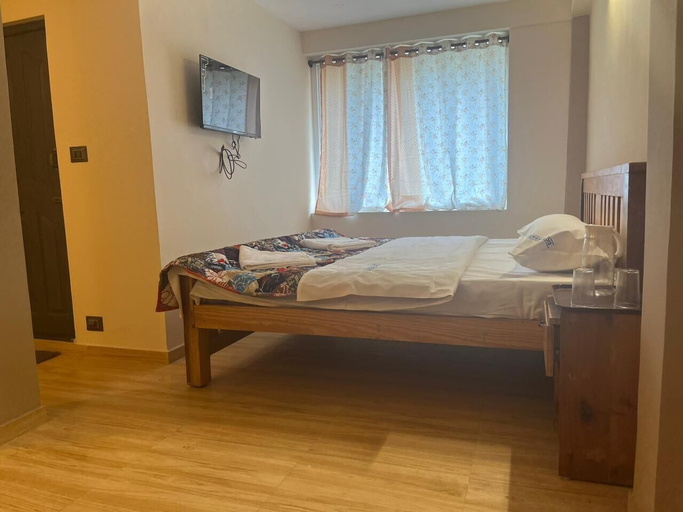 Bedroom 3, Lazo Eucy Paradise Resort, Dindigul