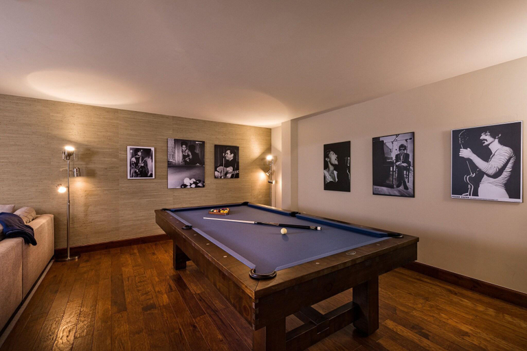 Sport & Beauty 2, Ritz Carlton Vail Residence , Eagle