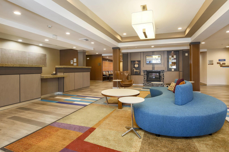 Public Area 2, La Quinta Inn & Suites by Wyndham Temecula, Riverside