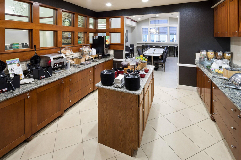 Food & Drinks 5, Residence Inn Boston Marlborough, Middlesex