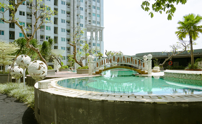 Sport & Beauty, Comfy and Homey 1BR at Sky Terrace Apartment By Travelio, West Jakarta