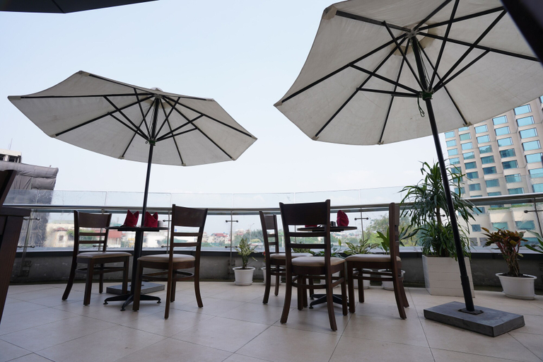 Food & Drinks 5, Legend Westlake Hotel, Ba Đình