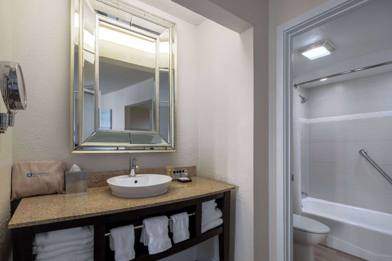 Bathroom 5, Wyndham Boca Raton, Palm Beach