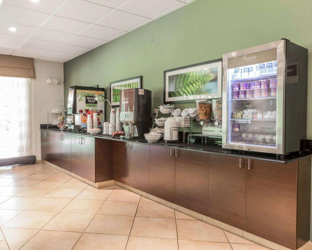 Food & Drinks 4, Sleep Inn & Suites Middlesboro, Bell