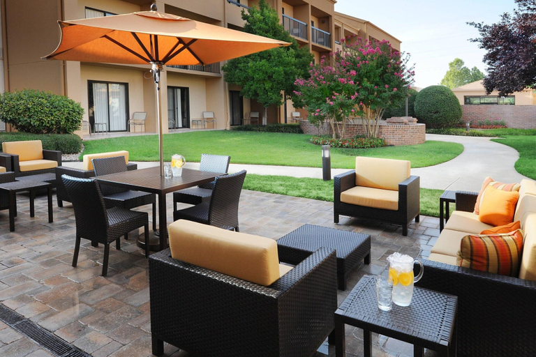 Food & Drinks 5, Courtyard Oklahoma City Airport, Oklahoma