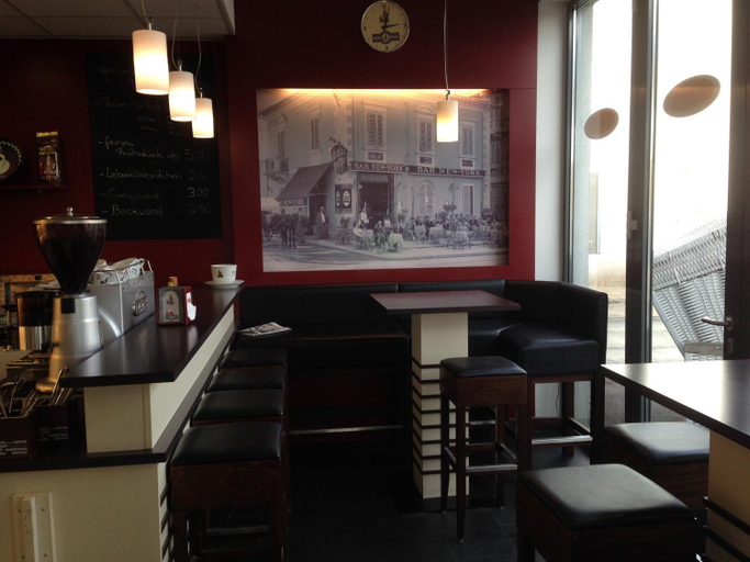 Food & Drinks 4, Tankbar's Hotelchen, Erlangen-Höchstadt