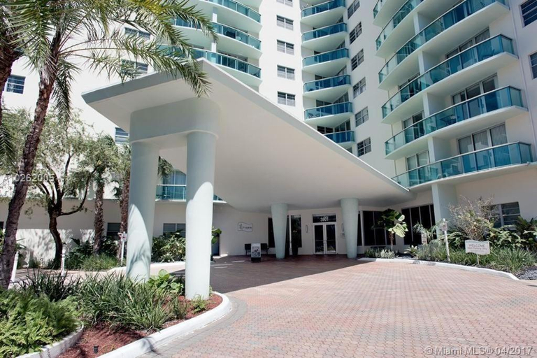 Others 2, Tides Apt on Hollywood Beach, Broward