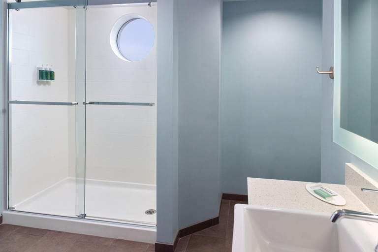 Bathroom 5, Springhill Suites Pensacola Beach, Escambia