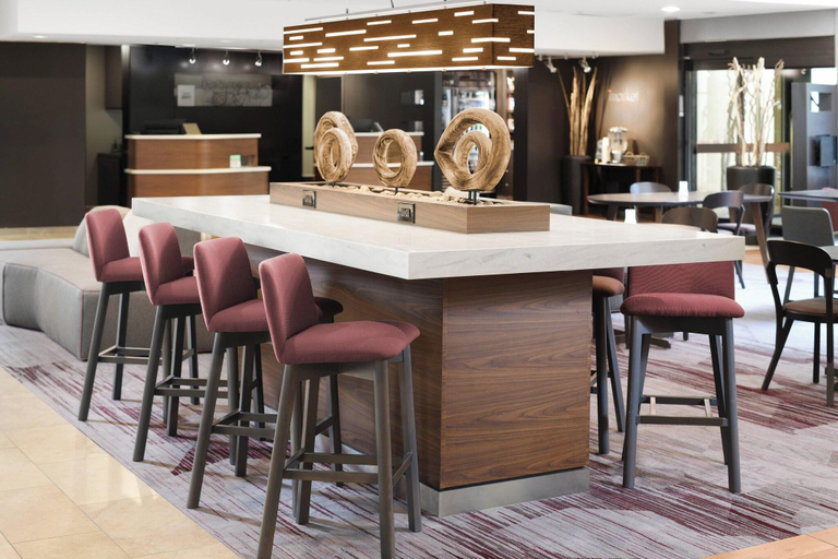 Food & Drinks 5, Courtyard Dallas Las Colinas, Irving