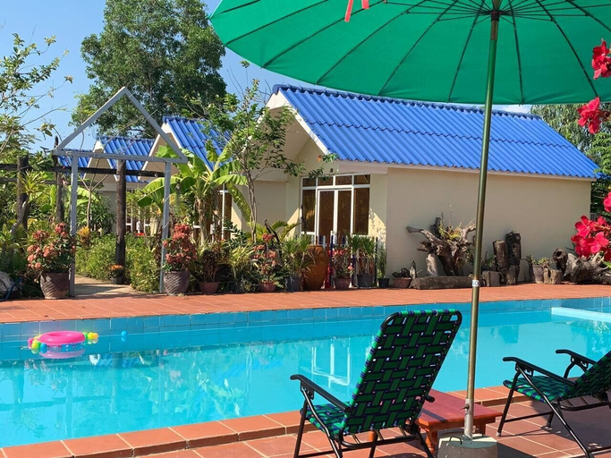 Sport & Beauty 2, Ratana Bungalow, Kampot