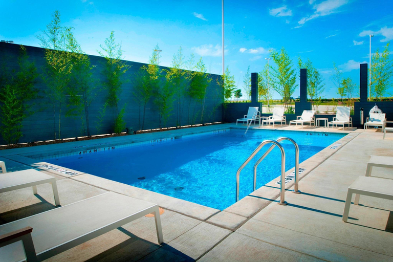 Sport & Beauty 5, Element by Marriott Dallas Fort Worth Airport North, Irving