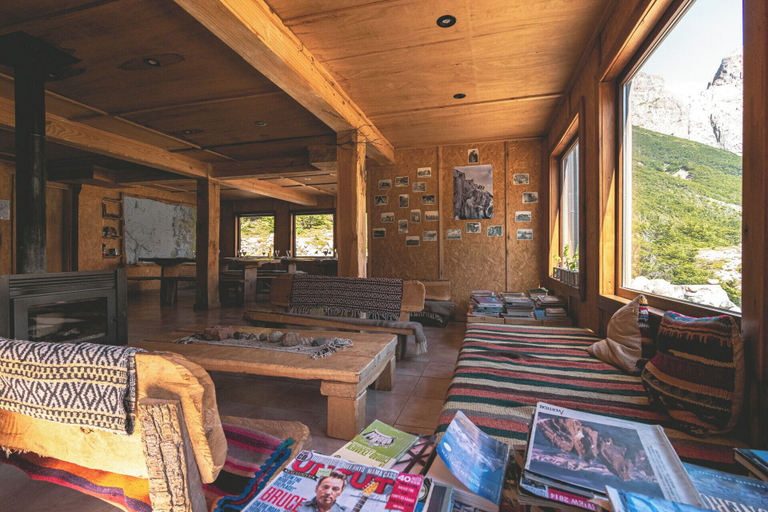 Others 4, Puesto Cagliero refugio de montaña, Lago Argentino