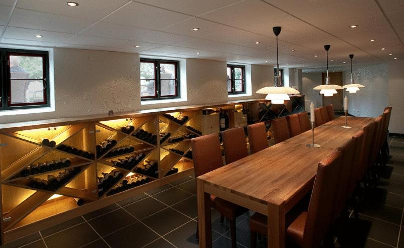 Others 5, Hotel Kongensbro Kro, Silkeborg