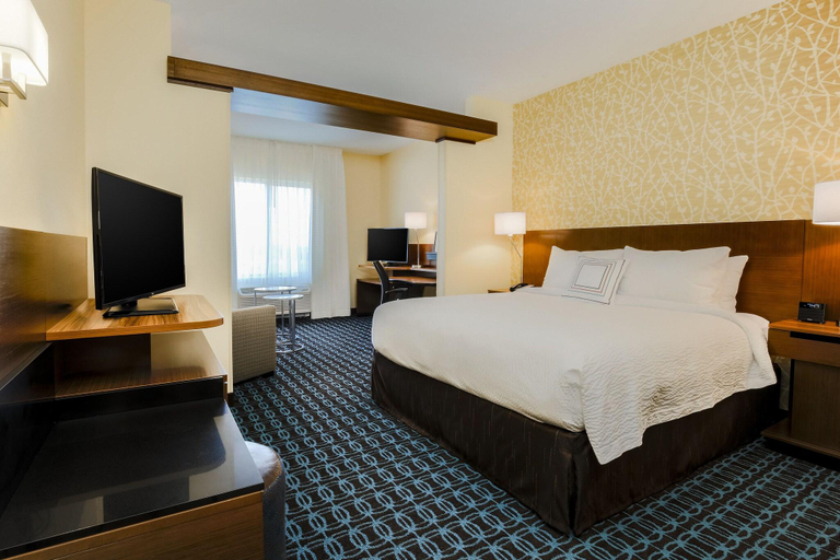 Bedroom 3, Fairfield Inn & Suites Wheeling Triadelphia at The, Ohio