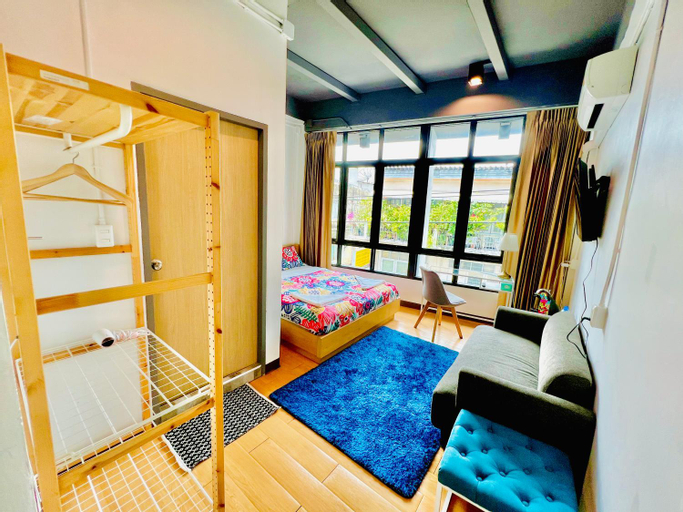 Bedroom 6