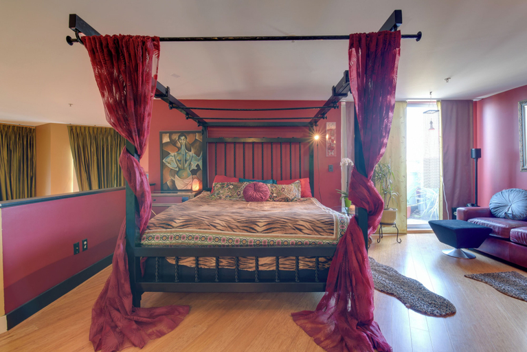 Bedroom, Cozy Emeryville Studio, Near Beaches & Parks!, Alameda