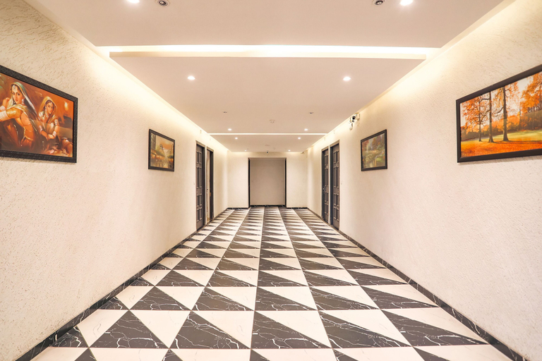 Others 4, Fabhotel Jr Residency I, Thane