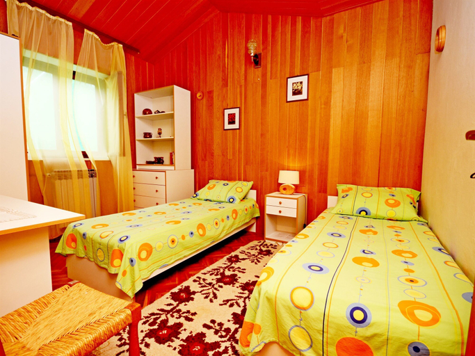 Bedroom 3, House Blanka, Okrug