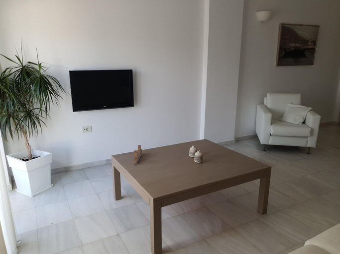 Bedroom 5, Elizabeth Suites, Crete