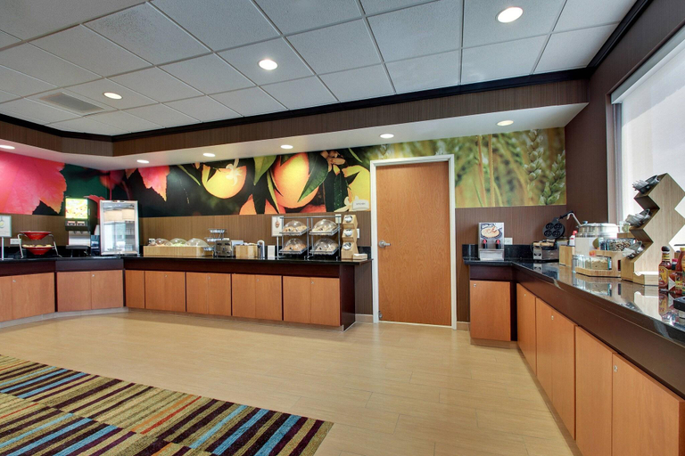 Food & Drinks 5, Fairfield Inn & Suites Ottawa Starved Rock Area, La Salle