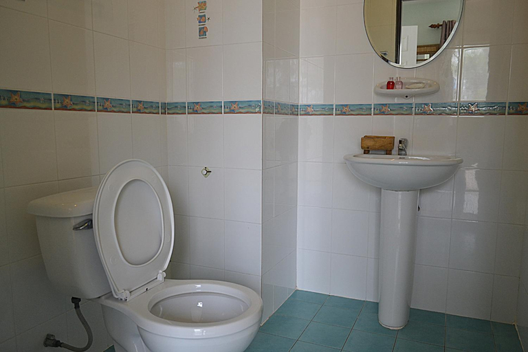 Bathroom 4, Klong Muang Sunset Hotel, Mueang Krabi