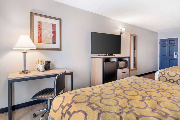 Bedroom 3, Baymont by Wyndham Kennesaw, Cobb