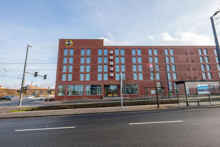 Exterior & Views 2, B&B Hotel Bremen-Überseestadt, Bremen