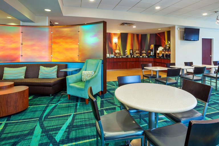 Food & Drinks 5, Springhill Suites By Marriott Chicago Schaumburg/W, Cook