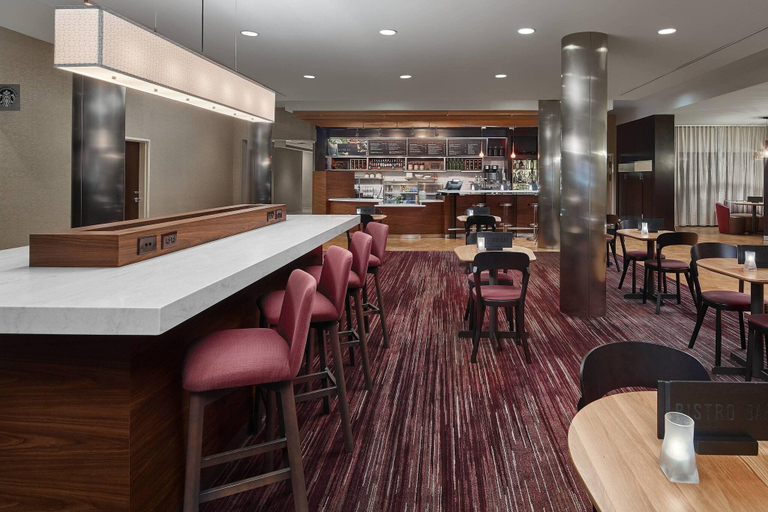 Food & Drinks 5, Courtyard Shreveport-Bossier City/Louisiana Boardw, Bossier