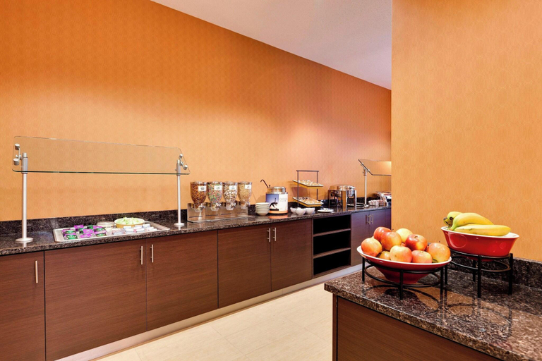 Food & Drinks 5, Residence Inn Indianapolis Fishers, Hamilton