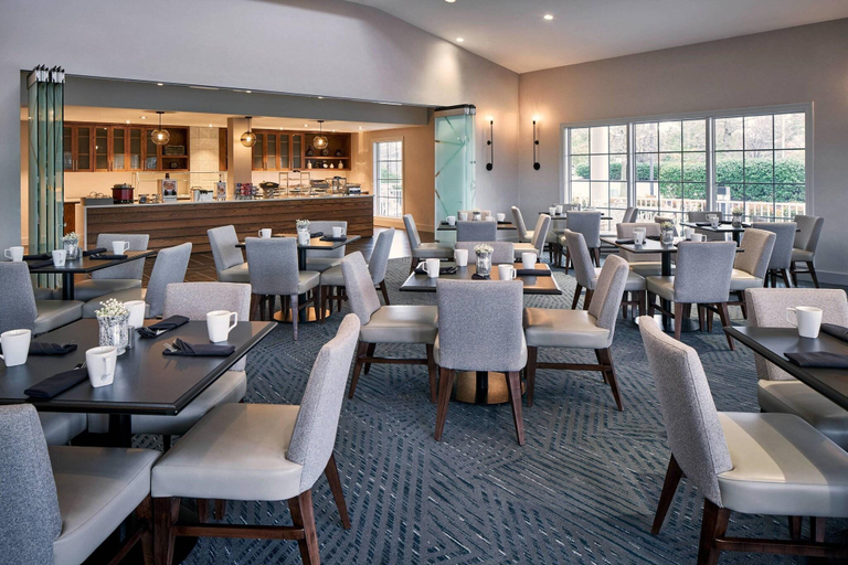 Food & Drinks 5, Delta Hotels Norfolk Airport, Norfolk