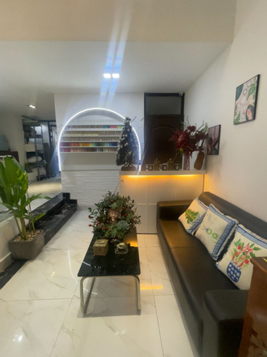 Golden Sun 3 Apartments, District 7