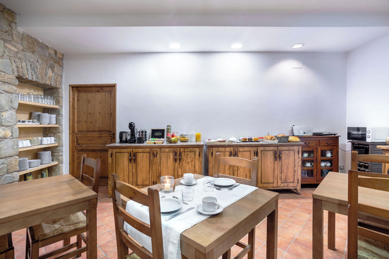 Food & Drinks 5, Can Muní - Pins, Girona