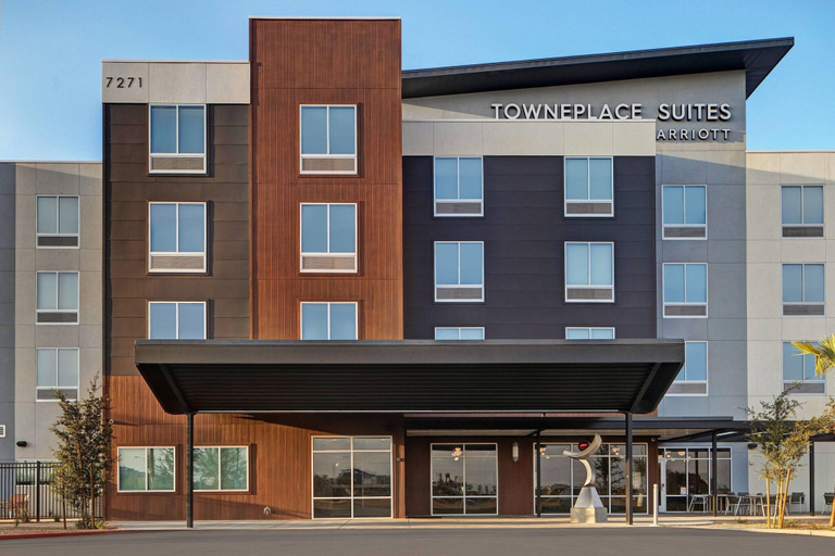 Exterior & Views 1, Towneplace Suites By Marriott Phoenix Glendale Spo, Maricopa