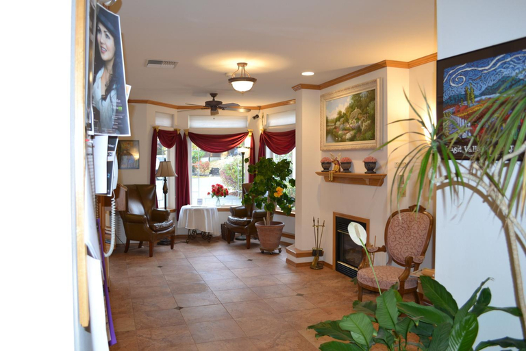 Public Area 2, Anaco Bay Inn, Skagit