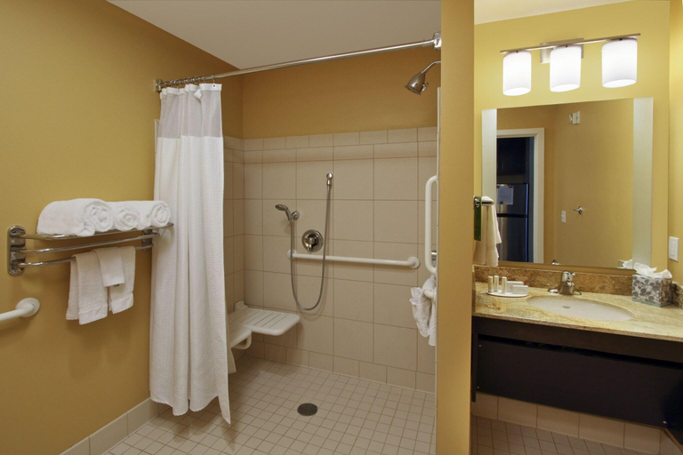 Bathroom 3, TownePlace Suites San Jose Santa Clara, Santa Clara