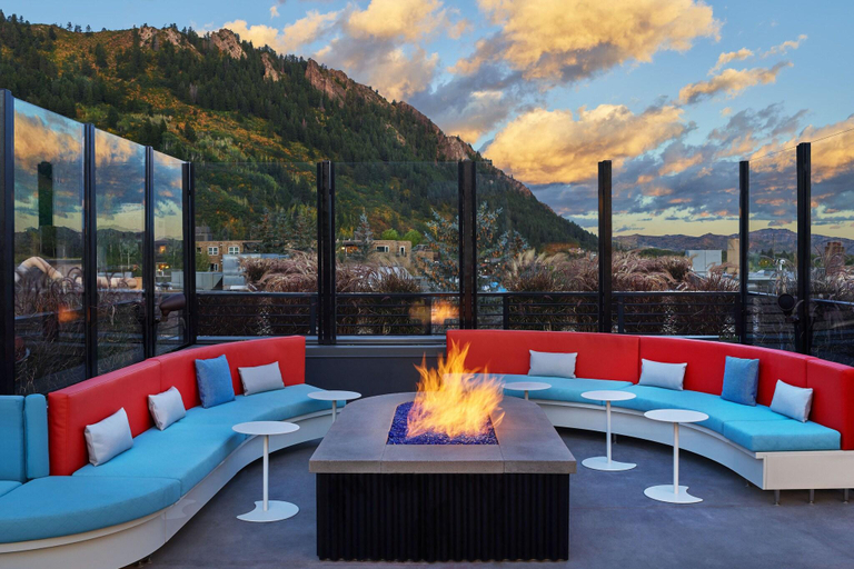 Public Area 4, W Aspen, Pitkin