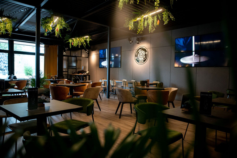 Food & Drinks 3, Chocolate Village By The River, Maribor