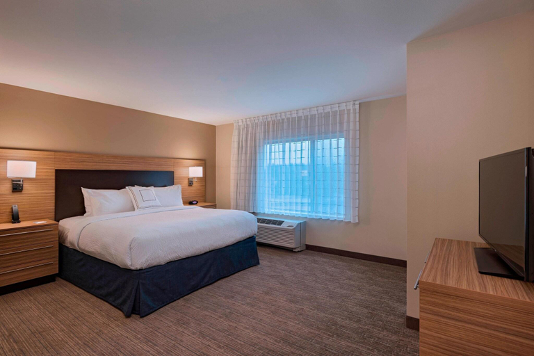 Bedroom 4, TownePlace Suites Tacoma Lakewood, Pierce