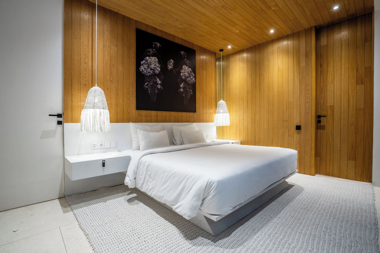 Bedroom 30