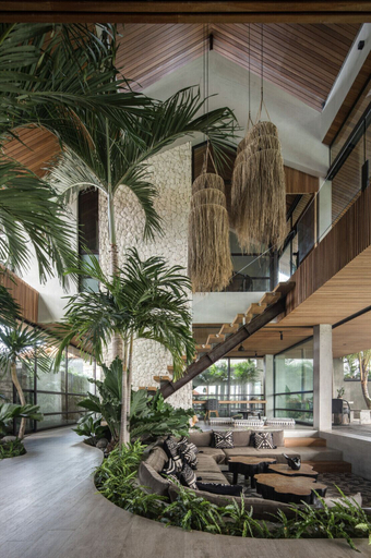 Exterior & Views 2, Exceptional Architect's 5BR Villa, an Oasis Gem in Canggu Centre, Badung