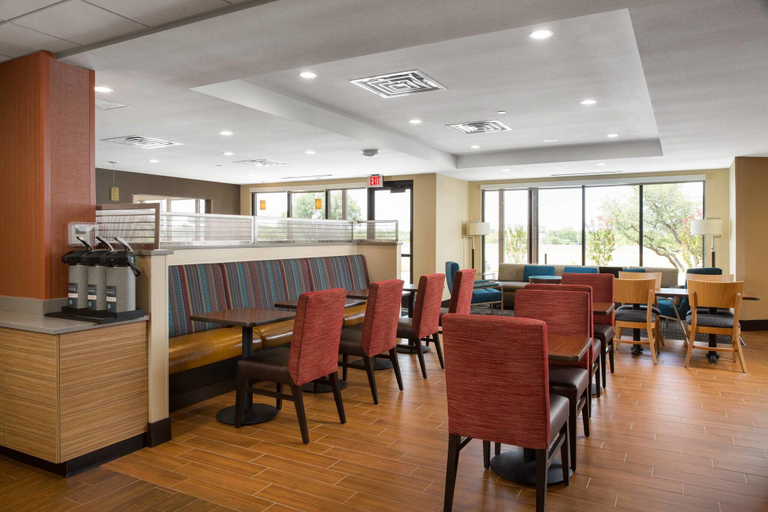 Food & Drinks 5, Towneplace Suites Austin North Lakeline, Williamson